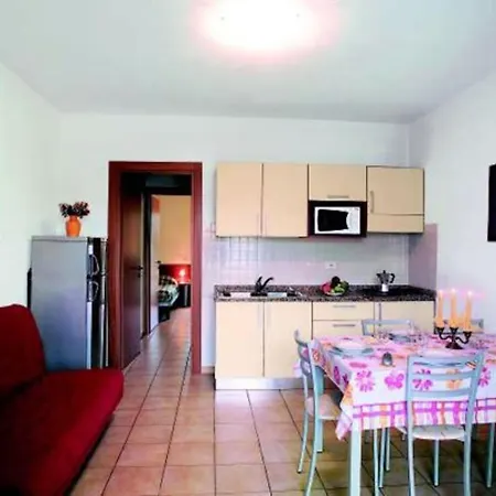 Recently Built With Shared Pool-bibione Διαμέρισμα