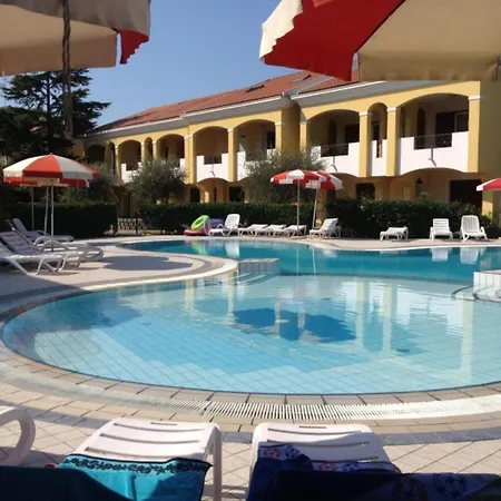 Recently Built With Shared Pool-bibione Μπιμπιόνε