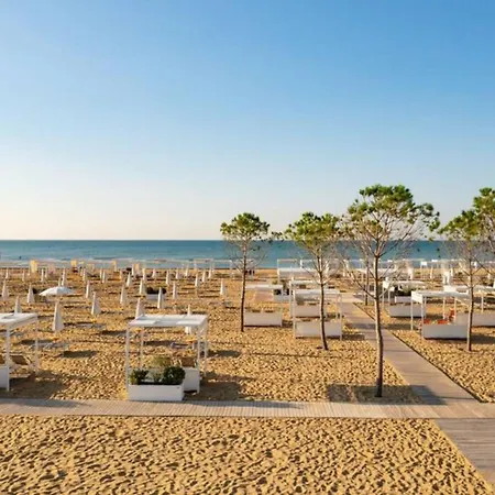Recently Built With Shared Pool-bibione Διαμέρισμα Μπιμπιόνε
