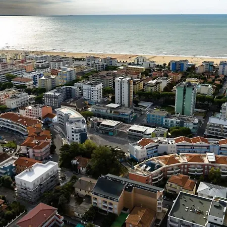 Recently Built With Shared Pool-bibione Διαμέρισμα